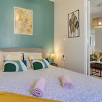 Cosy, Modern, Fully Equipped, Air Conditioning, Historical, Old Town, 1minute Walk From - 