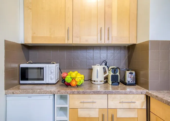 Cosy, Modern, Fully Equipped, Air Conditioning, Historical, Old Town, 1minute Walk From - 