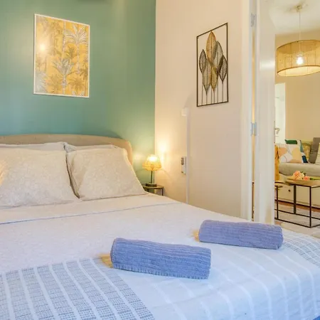 Apartment Cosy, Modern, Fully Equipped, Air Conditioning, Historical, Old Town, 1minute Walk From - 