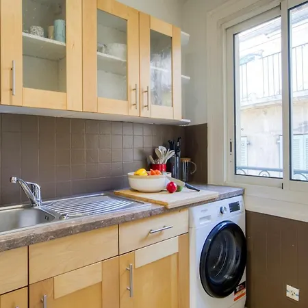 Apartment Cosy, Modern, Fully Equipped, Air Conditioning, Historical, Old Town, 1minute Walk From - 