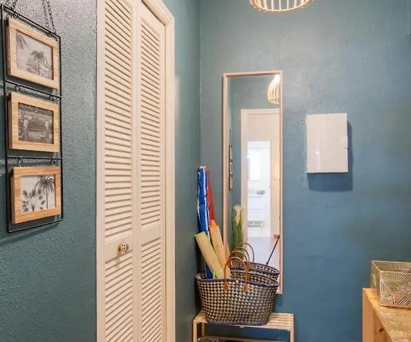 Cosy, Modern, Fully Equipped, Air Conditioning, Historical, Old Town, 1minute Walk From - 