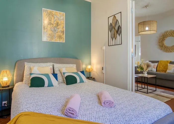 Cosy, Modern, Fully Equipped, Air Conditioning, Historical, Old Town, 1minute Walk From - 