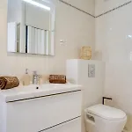 Cosy, Modern, Fully Equipped, Air Conditioning, Historical, Old Town, 1minute Walk From - 